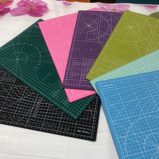 Bảng dùng trong may ghép vải kích thước 30x45cm