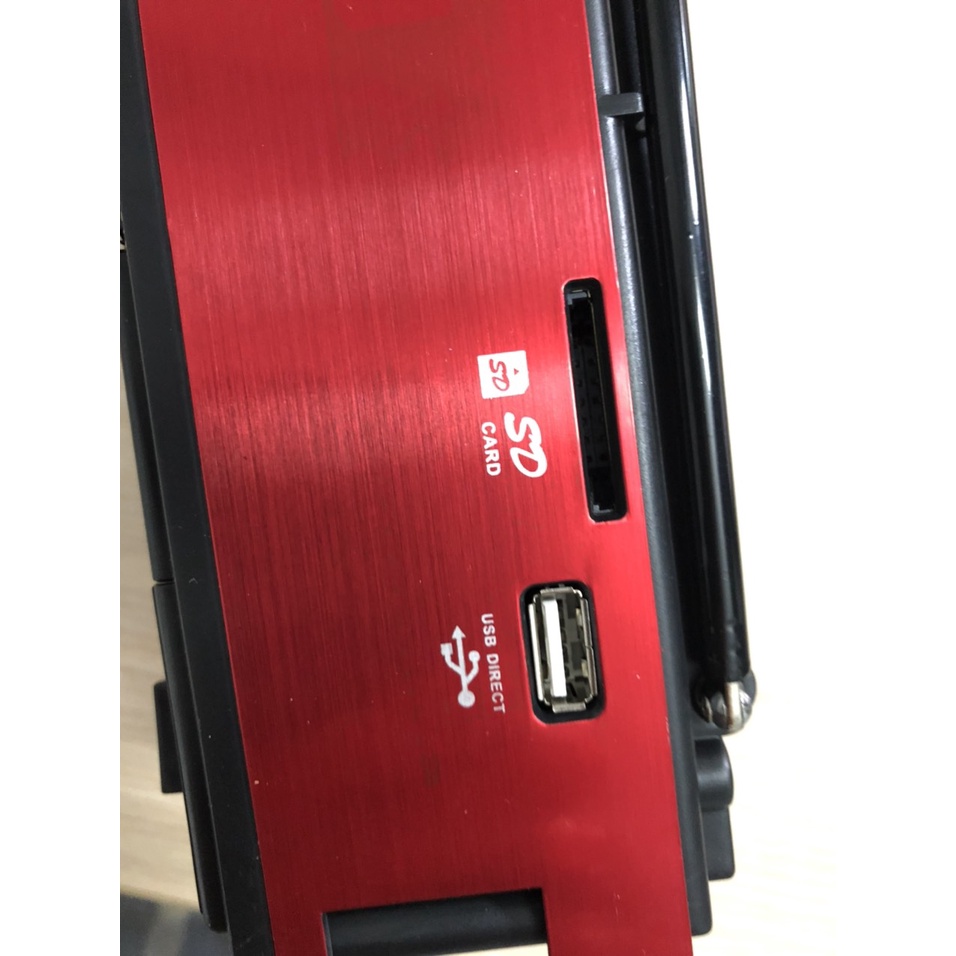 RADIO NGHE NHẠC SW-001UAR