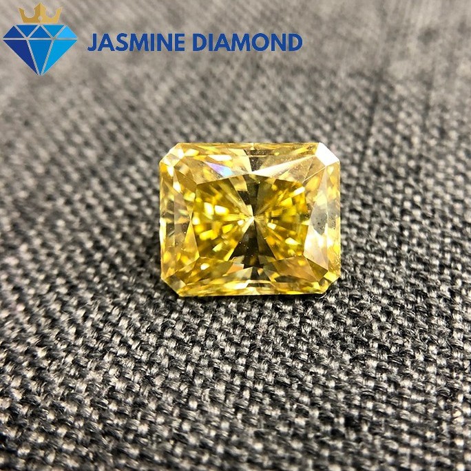 Kim cương nhân tạo Mỹ Moissanite giác cắt Radiant vàng vivid