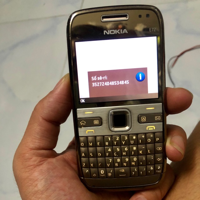Nokia E72 cũ