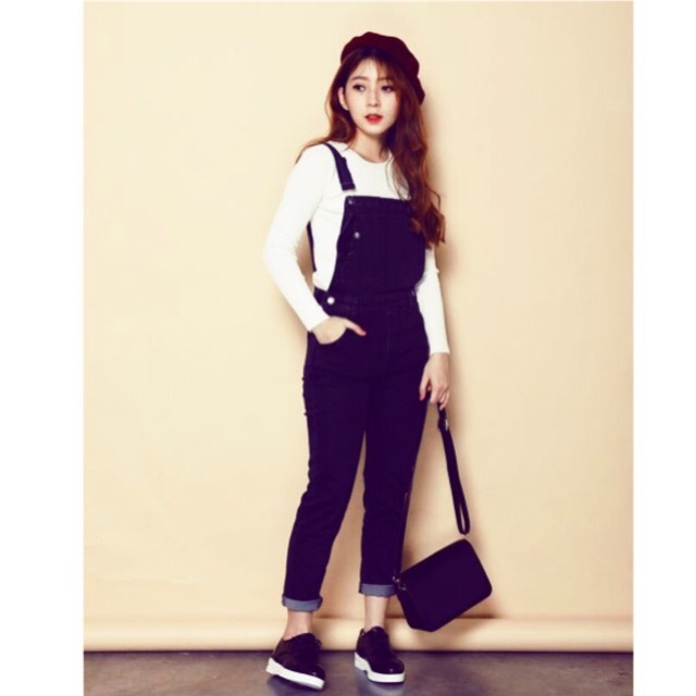 [ Mã FADIRECT20 giảm 20K đơn 150K] Quần yếm jean nữ đen tuyền