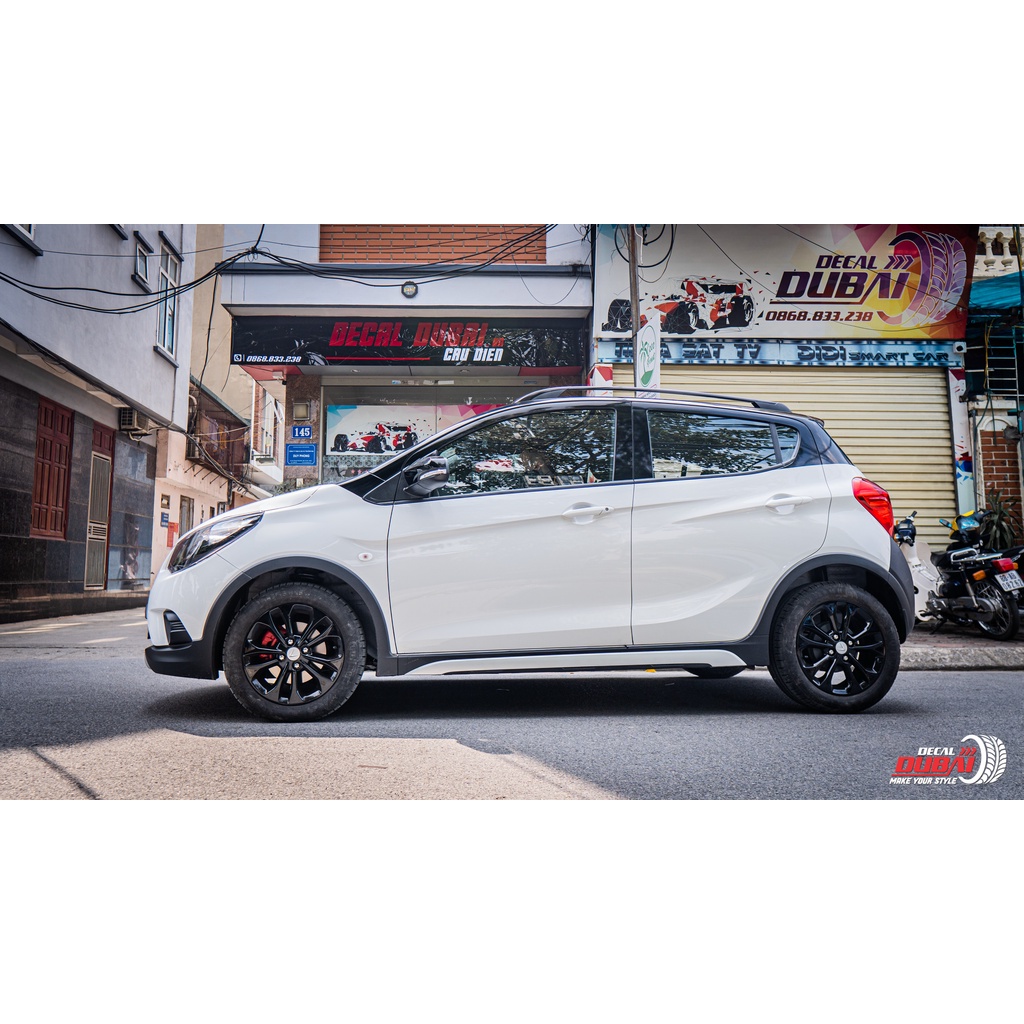 Tem dán nóc vai thể thao xe Vinfast Fadil