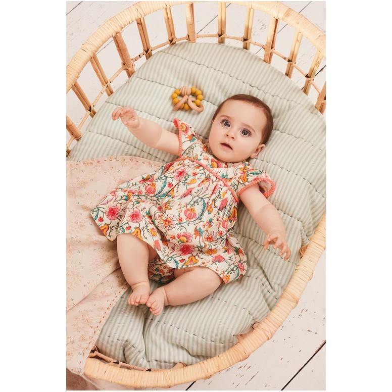 Com bo váy c nhàn lại