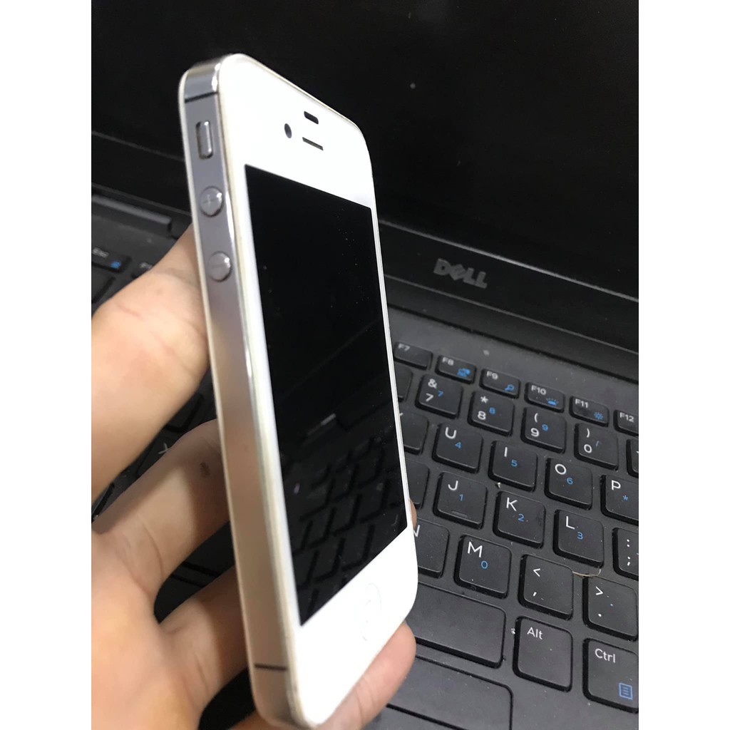 [Giảm giá thần tốc] Điện thoại Iphone 4s  chạy ios  6 ( Cài sẵn facebook, zalo , Tặng cường lực và cáp sạc )