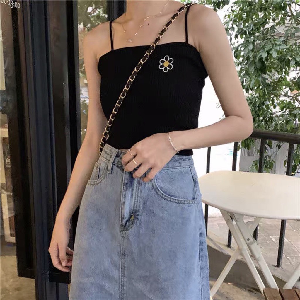 Áo Quây 2 Dây Hoa Cúc Croptop Dáng Ôm Chất Thun Mịn Bozip A340🎄