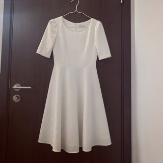 Thanh lý váy thiết kế size S