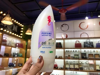 Sữa tắm cá ngựa algemarin