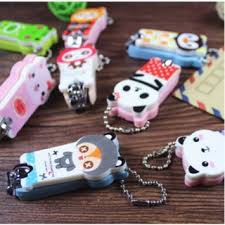 Bấm Móng Tay Móc Khóa Mini Dễ Thương