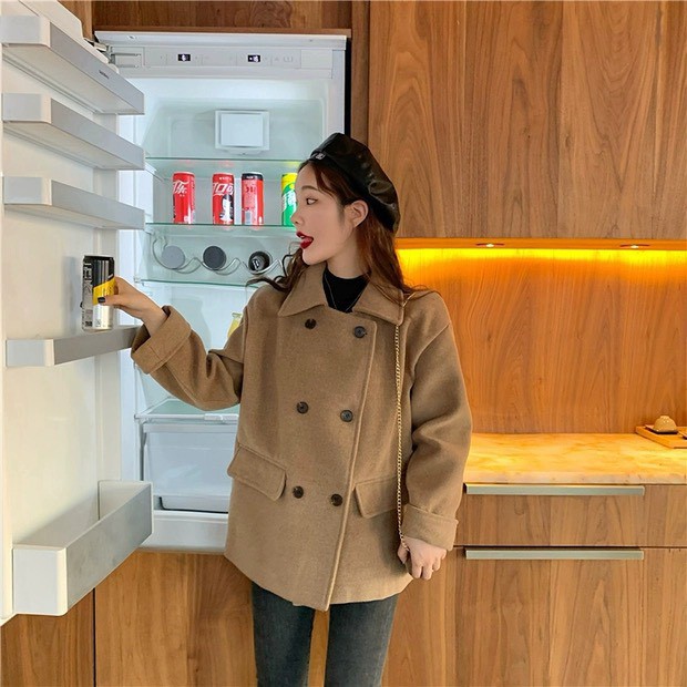 ÁO DẠ NÂU TÂY CỔ VUÔNG CÚC FORM THỤNG RỘNG CHẤT DẠ LOẠI 1 DÀY DẶN SIÊU XINH XẮN