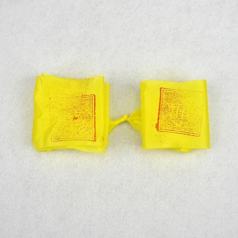 Pháp Bảo Phong Thủy, Khăn Ấn Hàng Ma, Liên Hoa Sanh Đại Sư, Tu Viện, Thờ Cúng | BigBuy360 - bigbuy360.vn