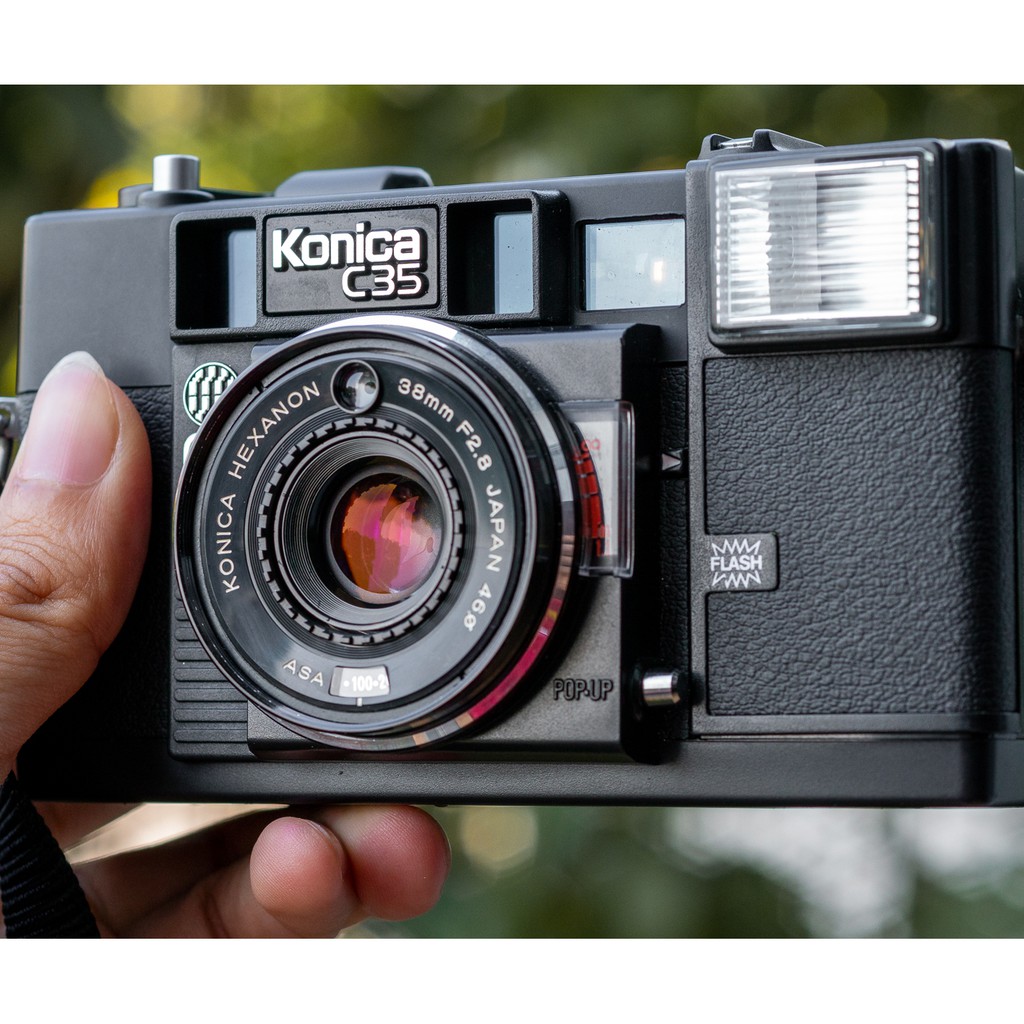 Máy ảnh film Konica C35 AF2 ngoại hình đẹp tặng dây đeo