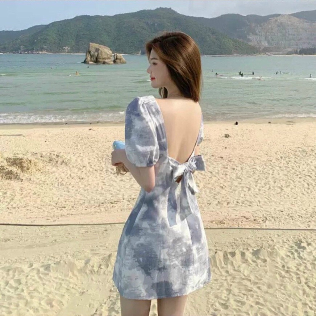 Váy nữ dự tiệc hở lưng loang màu xanh, Đầm ôm body tay ngắn cổ vuông tiểu thư