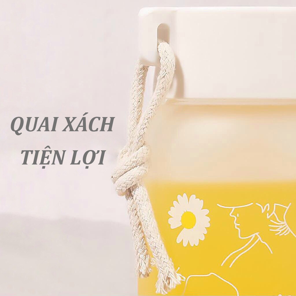 Bình nước hoa cúc dễ thương 550ml an toàn sức khỏe có quai xách tiện lợi