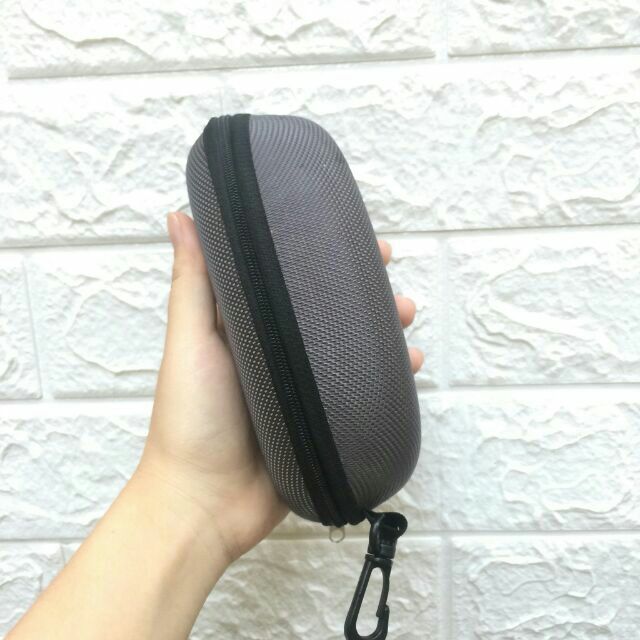 Hộp đựng kính kéo khóa