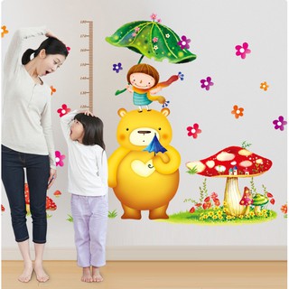 Decal dán tường Thước đo chiều cao gấu vàng