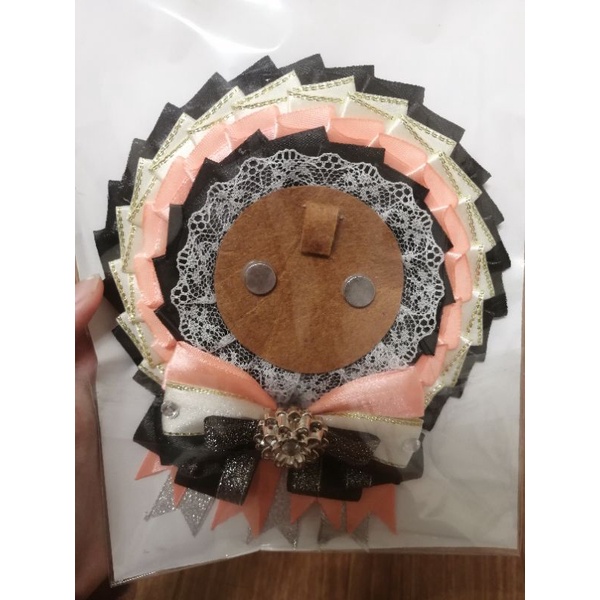 Ribbon rosette cài badge/ trang trí itabag