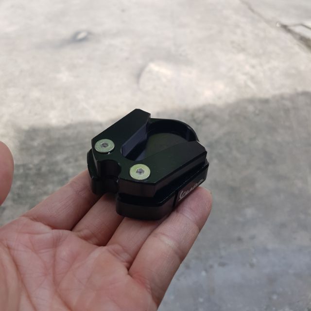 Móng ngựa , lắp cho chóng ngiêng vespa , giúp chóng đỡ ngiêng hơn và đẹp hơn