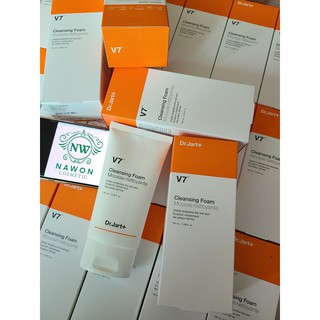 Sữa rửa mặt V7