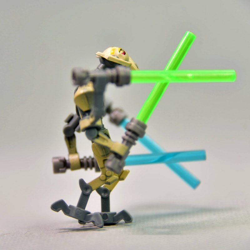 Mô Hình Nhân Vật Grievous Phim Star Wars 2 Loại PG8011