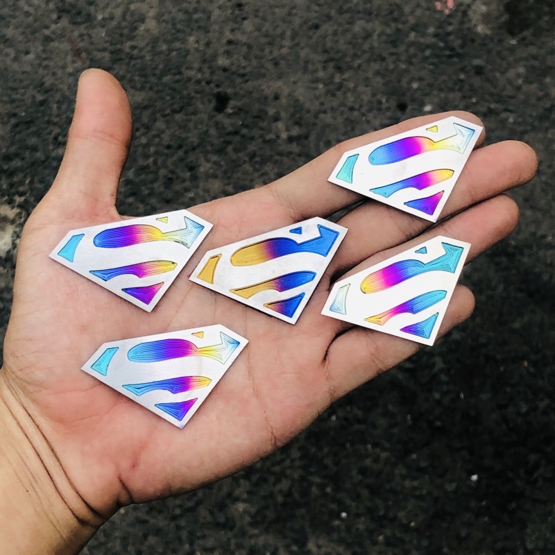 Tem Titan Logo Superman Kèm Sẵn Keo 3M