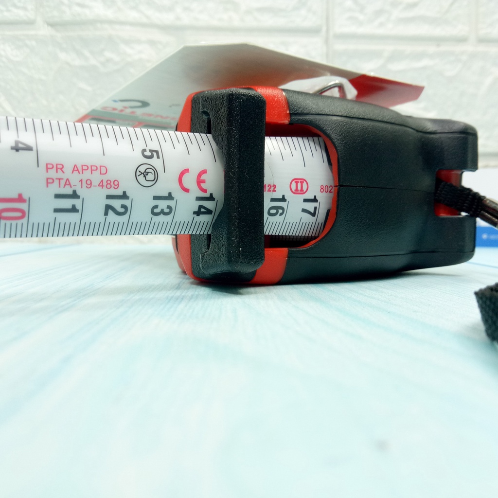Thước cuộn Milwaukee, thước dây milwaukee có nam châm 5m-8m