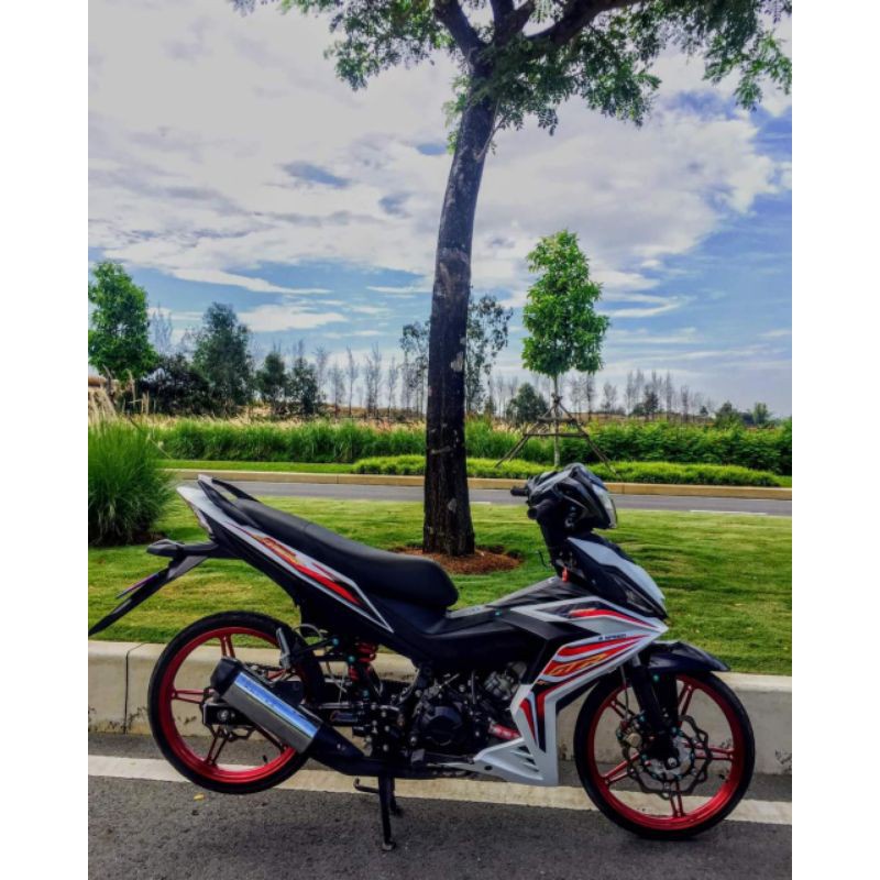 ( Quí khách vui lòng mang ra tiệm cho thợ dán ) Tem winner trắng