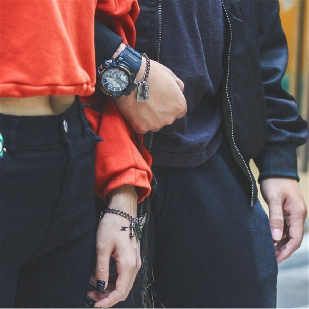 Vòng Tay Kiểu Dáng Cá Tính Phong Cách Hip-Hop Hàn Quốc