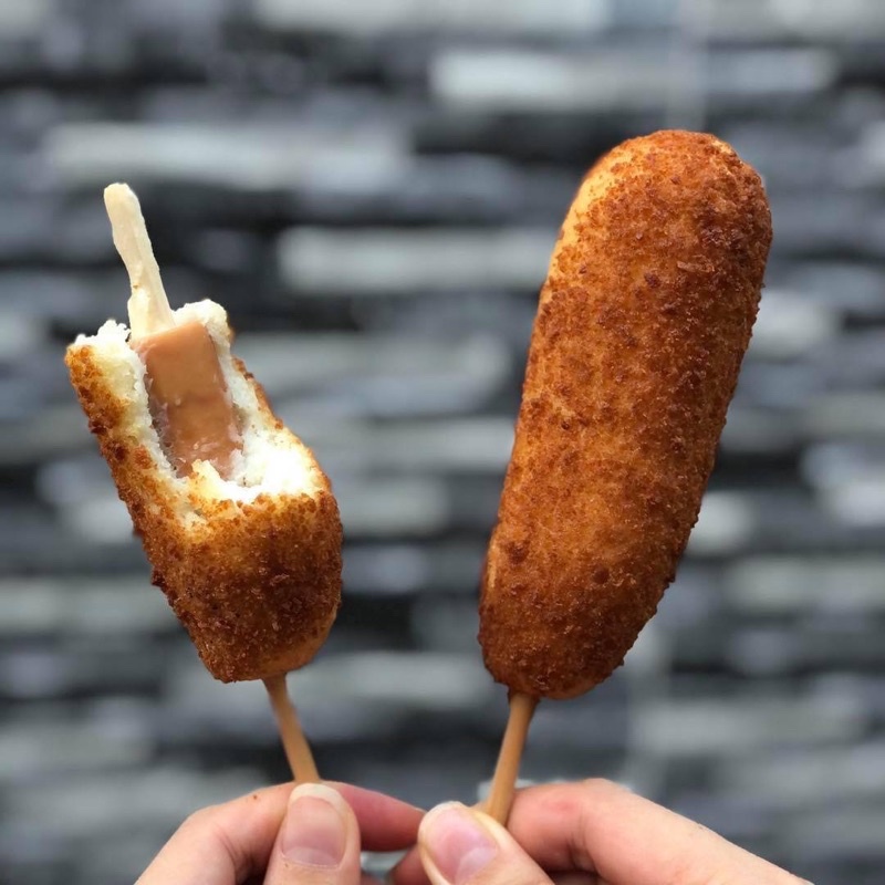 Hotdog phô mai Hàn Quốc 80gram