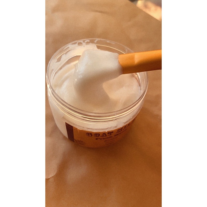 Goatmilk - Sữa dê và Cam thảo ( Handmade )