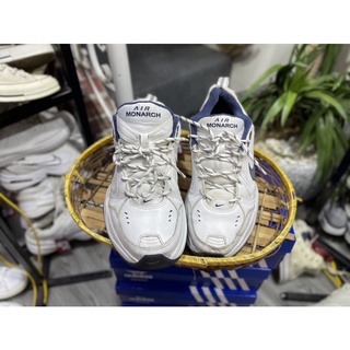GIÀY NIKE AIR MONARCH