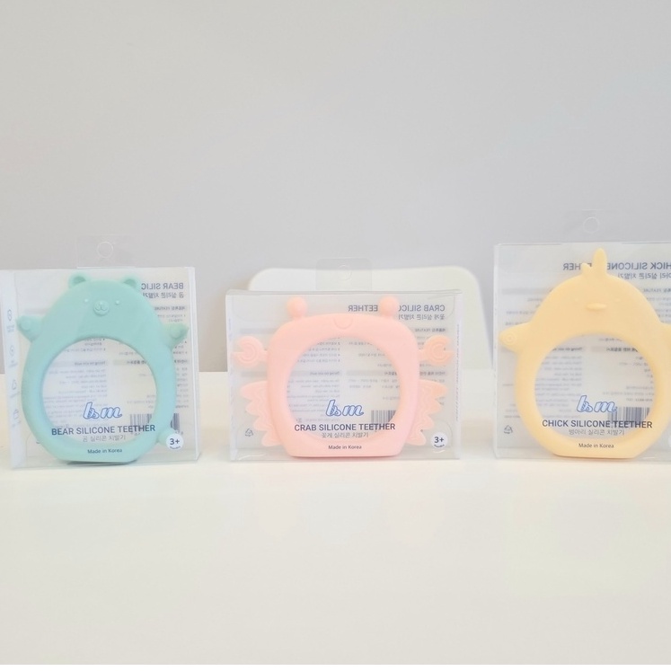 Gặm nướu Silicon Hàn Quốc b&amp;m cho bé từ 3 tháng tuổi (BnM, B and M)