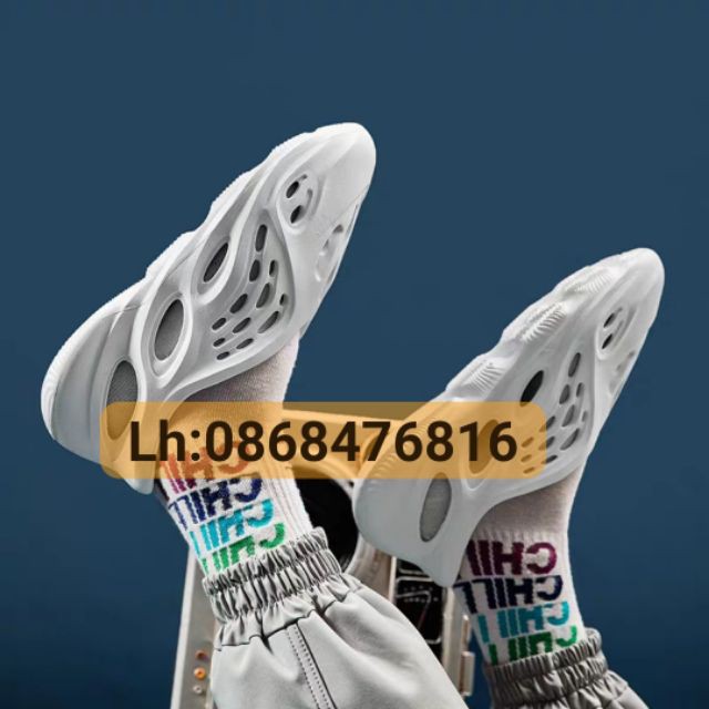 Giày Đôi-Giày Lỗ Nam Nữ Siêu Hot Đi Biển- Đi du lịch 2020-GTH SHOP A1 | BigBuy360 - bigbuy360.vn