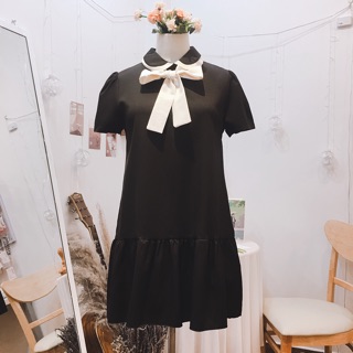 Đầm đuôi cá buộc nơ - Ảnh và Clip shop tự quay