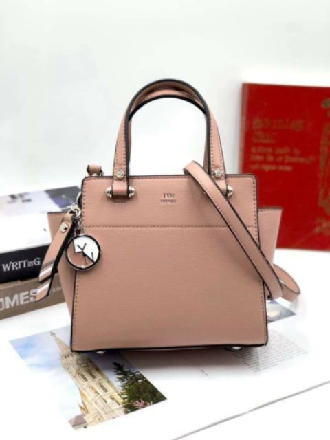 Túi LYN DÁNG CÔNG SỞ DƯ XỊN AUTHENTIC