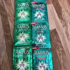Dầu gội Ramus 12 gói.