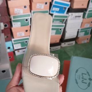 Xả kho dép Quảng Châu