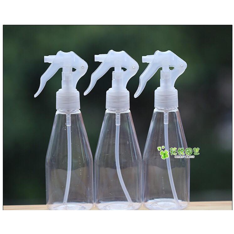 Bình xịt nước