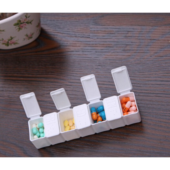 Hộp đựng thuốc 7 ngăn trắng SP081206