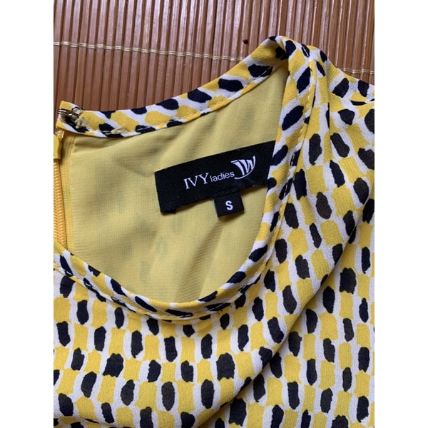 Đầm size S Ivy moda