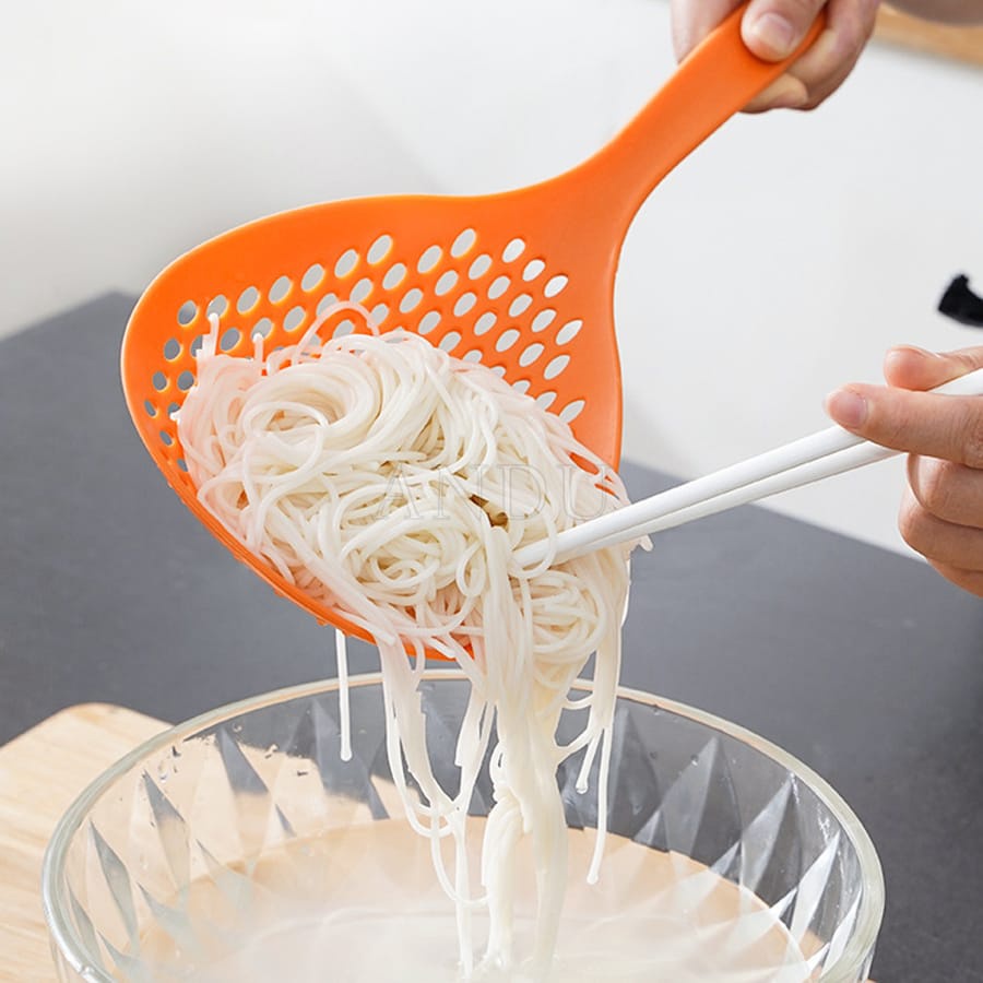 Muôi Thủng Ăn Lẩu - Muỗng Nhựa Thủng Nhúng Đồ Ăn Size Lớn Chịu Nhiệt Cao