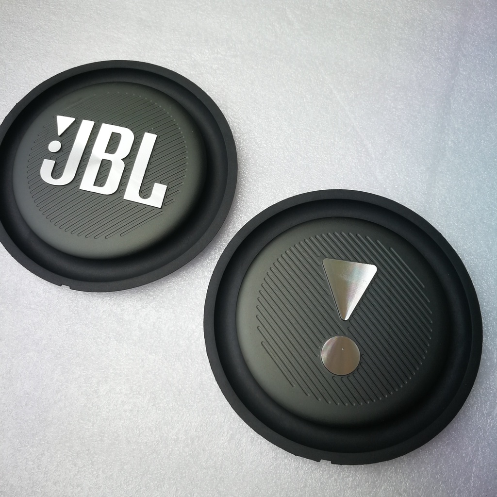 Cộng hưởng JBL boombox 2