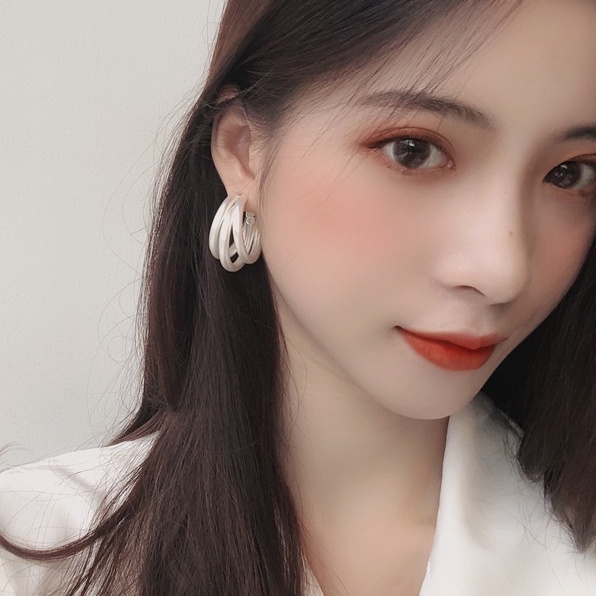 Bông tai/ Hoa tai hợp kim 3 vòng cỡ lớn phong cách Hàn Quốc