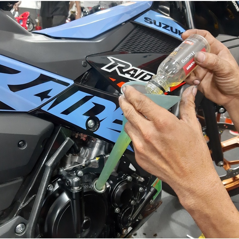 Nhớt Wolver Racing Synthetic 10W40  320009