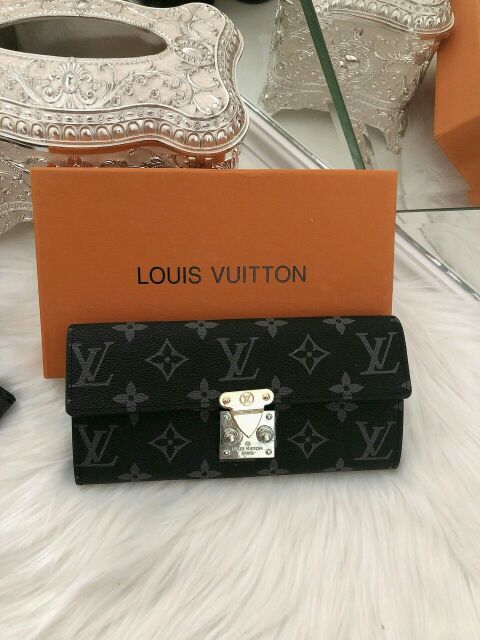 Ví Nút Bấm Full Box Kèm Video Thật Sản Phẩm Rosabell