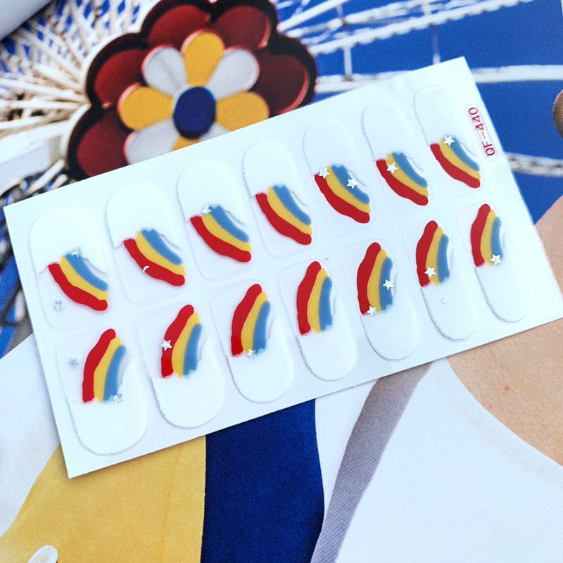 Miếng dán móng tay họa tiết chấm bi/kẻ sọc/cầu vồng/dâu tây 3D thời trang chống thấm nước nhỏ xinh
