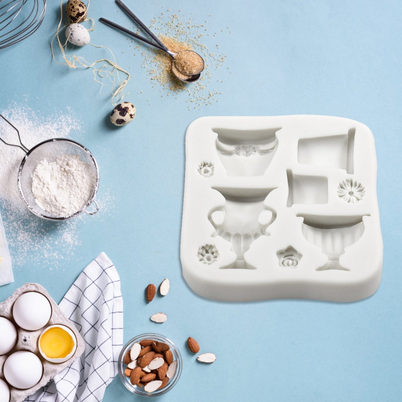 Khuôn Làm Bánh / Xà Phòng / Sáp / Nến Hình Hoa Tinh Tế