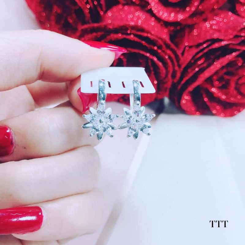 BÔNG TAI HOA ĐÁ BẠC DẠNG BẤM CỰC XINH