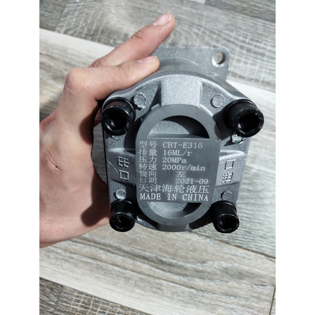 Bơm ben 316 cá ngắn hoặc then