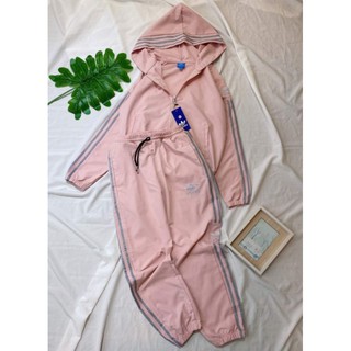 Bộ gió có mũ cho nữ