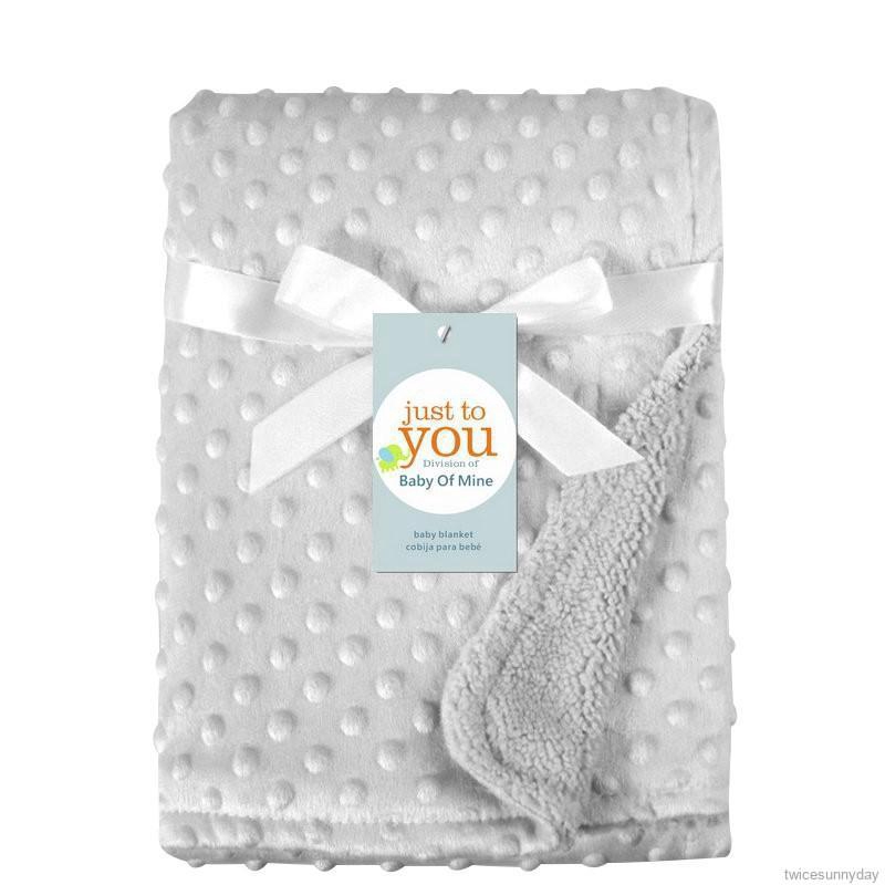 Chăn Nhung Mềm Mại Xinh Xắn Cho Bé